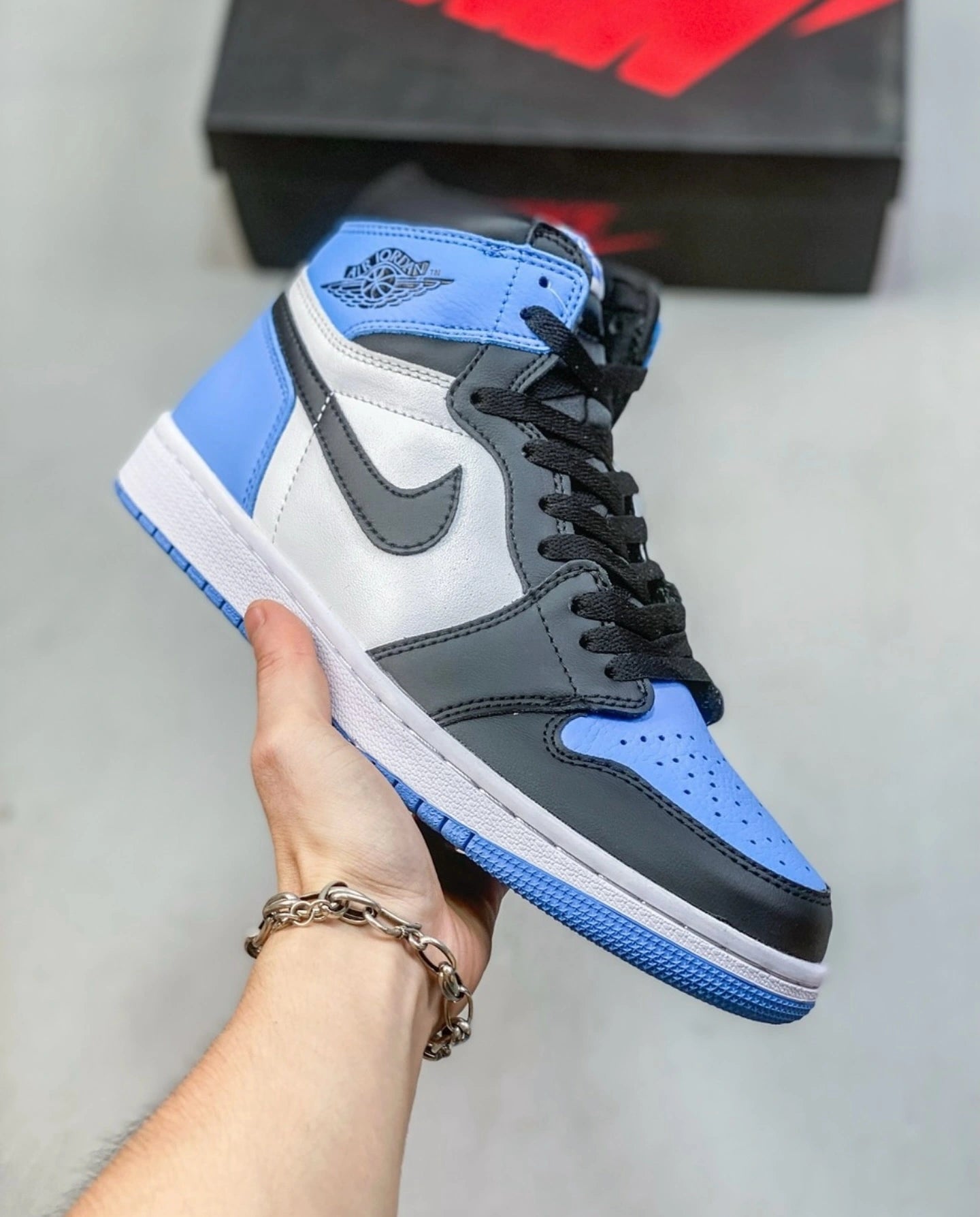 Instagram shop